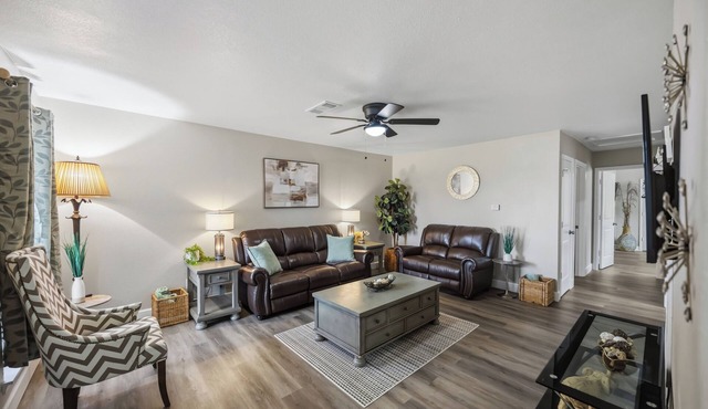 Newly renovated 2-bedroom 1.5 bath home