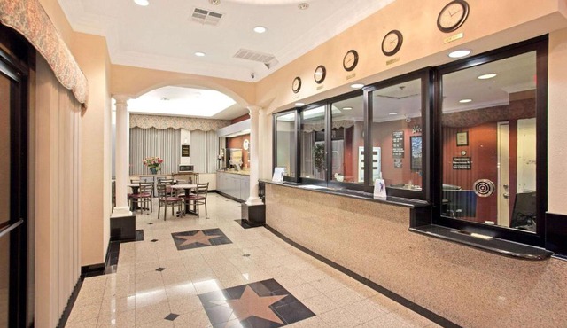 Onyx Hotel Hollywood