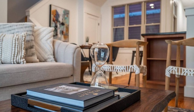 OTR Hideaway, Washington Park + Garage | Top House in Cincinnati