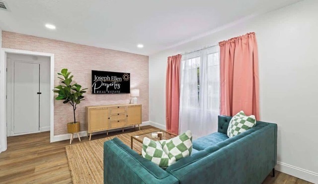 “Perfectly Peachy” Game Room, Grill