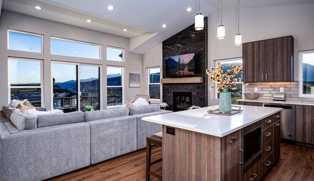 Powder Mtn Chalet B4 | Ski Escape | Hot Tub & View
