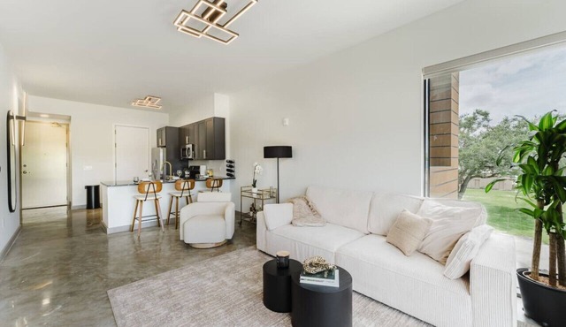 Prime 2BR Near FLL Airport, Dania Beach & Pointe