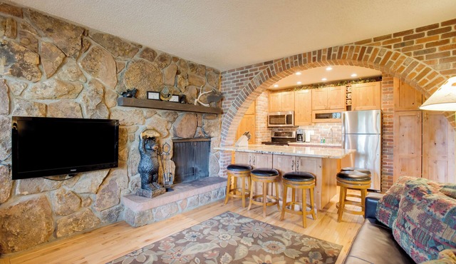 Riverside Condo in Downtown Winter Park!