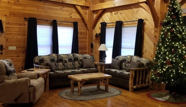 Romans 15:13 ~ 11 miles to Heart Pigeon forge, Hotub, gas grill-NO EXTRA FEES