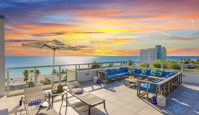 Rooftop Pool|Gym+ Relax| Hollywood Beach