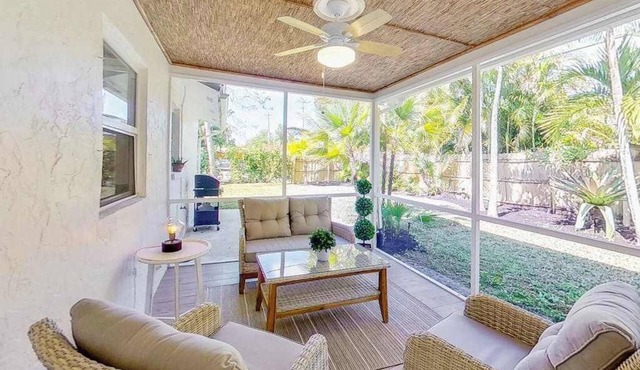 Spacious & beautiful home with fast WiFi, central AC, patio, and W/D