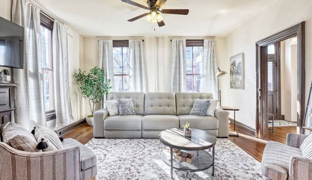 Spacious Home Steps From Gettysburg Square!