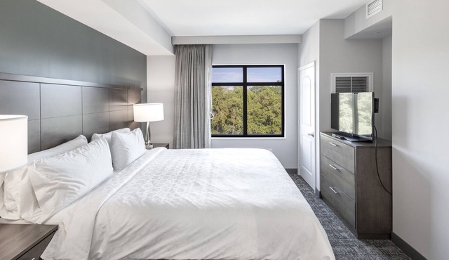 Staybridge Suites Naples – Marco Island by IHG