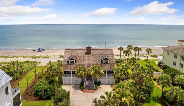 Stunning oceanfront beach house, where the beauty of nature meets luxury living