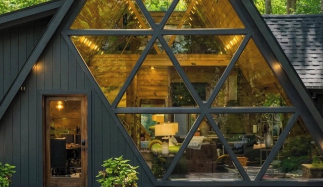 Stylish A-Frame Escape Secluded Hot-Tub Fire-Pit Nearby Creek Access