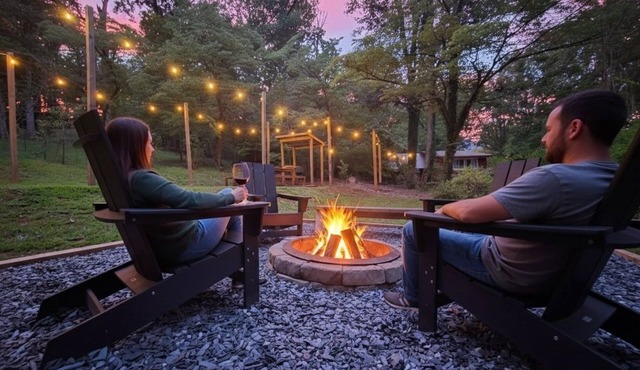 The Only VRBO Next to Table Rock, Private Trail, Hot Tub
