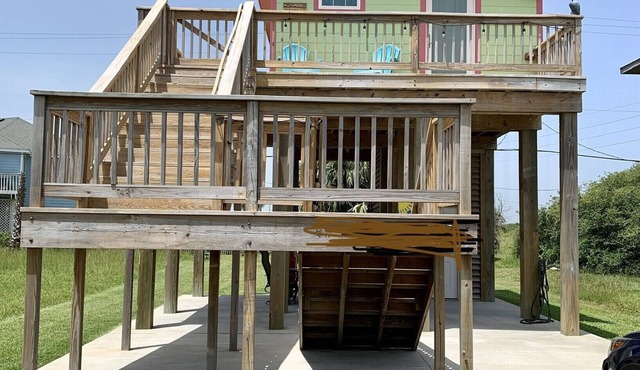 Tiny Beach House, Big on comfort