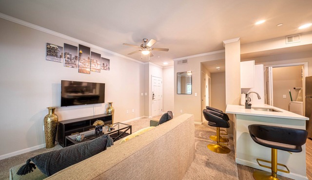 Tranquil Buckhead Hideaway