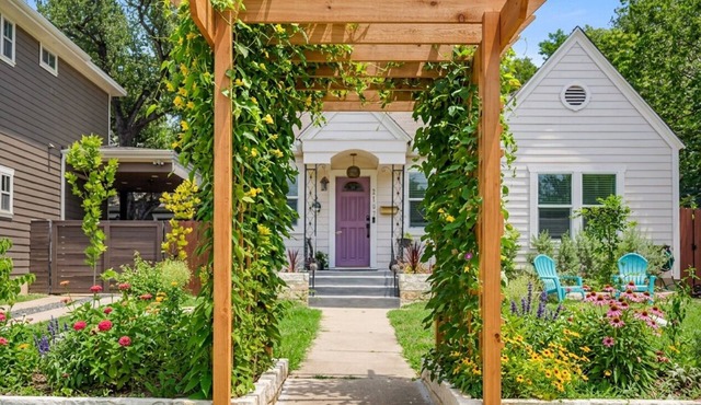 Traveler's Top Pick Modern Family House❤️ SoCo, Downtown & River
