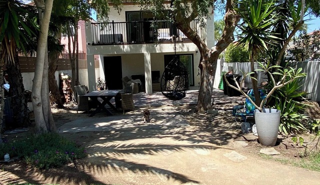 Upscale, Family Friendly Coastal Retreat. 2 Blocks from So Cal’s, Seal Beach