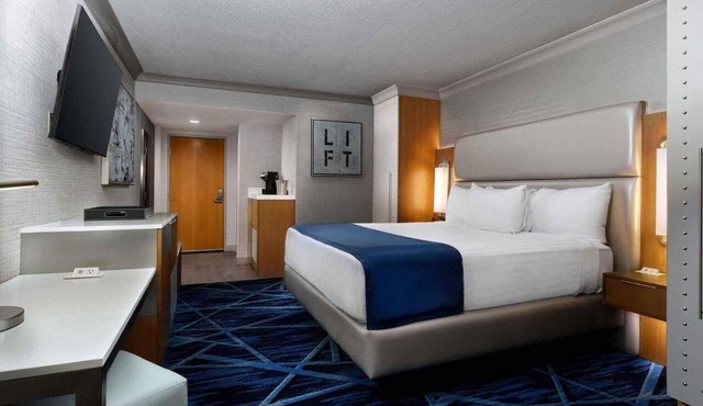 Vegas Tower, 1 King Bed at The STRAT Hotel, Casino & Tower