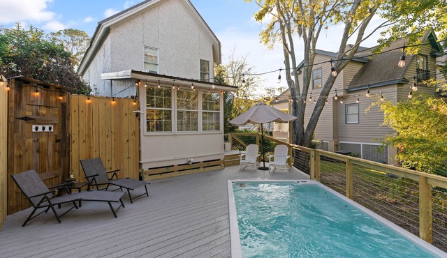 Village Walk - 3 bedrooms, 2 1/2 bathrooms located next to the Village