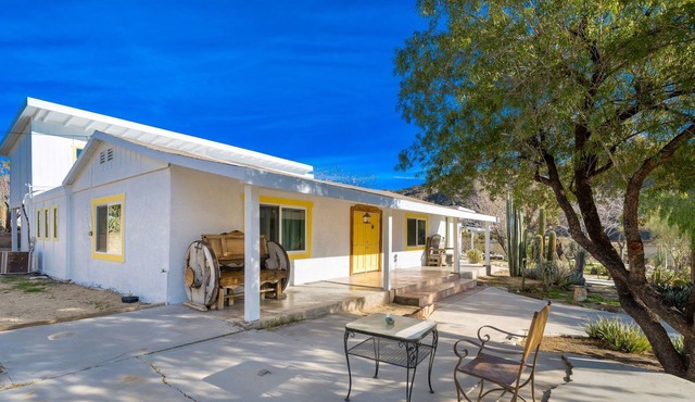 Warm and inviting Rancho Morongo 2-story Gem