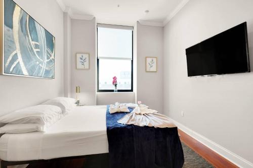 XL Studio - Stylish Studio with Rooftop Pool