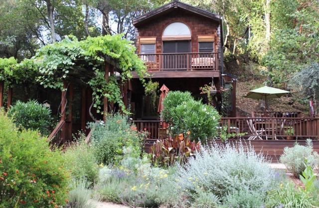 186 m² House ∙ 2 bedrooms ∙ 7 guests