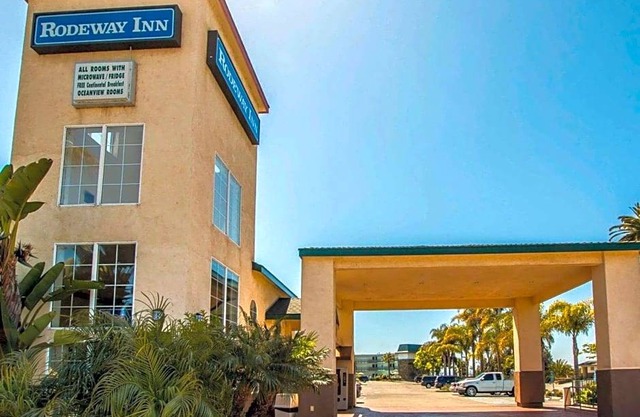 2-Star Hotel ∙ Rodeway Inn Oceanside Marina