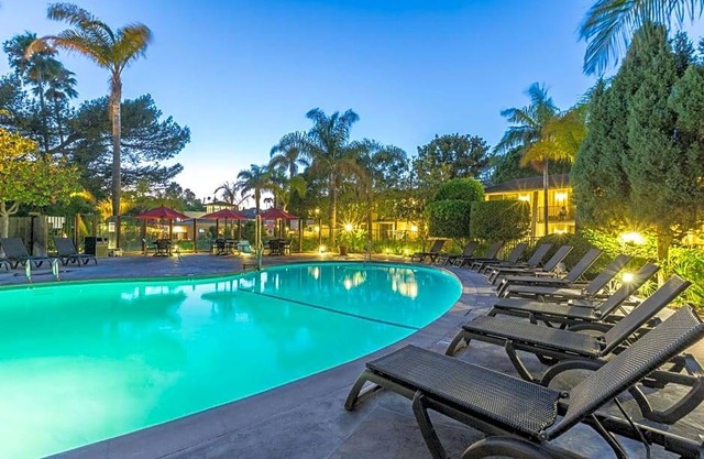 2-Star Hotel ∙ Ramada by Wyndham Santa Barbara