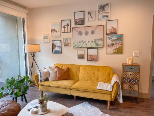 2BDR&Parking 5-10min to Santa Monica Pier