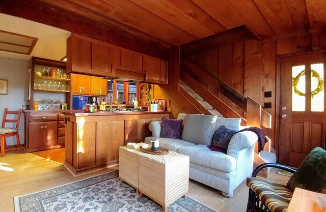 Cardiff Cottage in The Pines