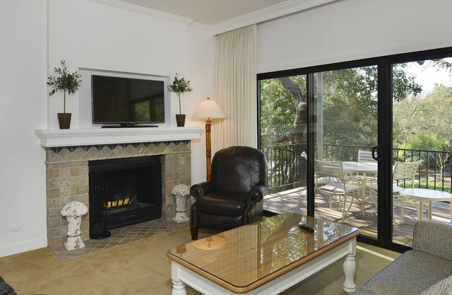 Charming 2 bd Condo at Silverado