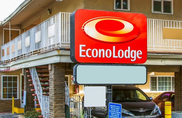 Econo Lodge Sacramento Convention Center