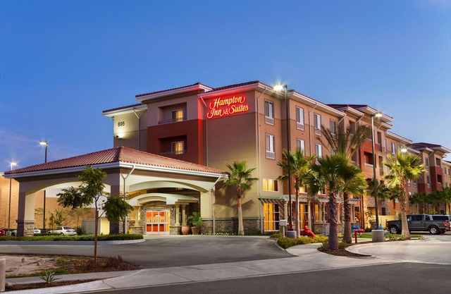 Hampton Inn & Suites San Bernardino