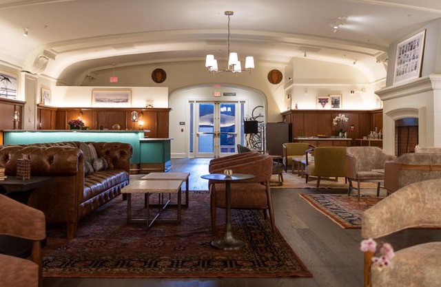 Harbor Court Hotel