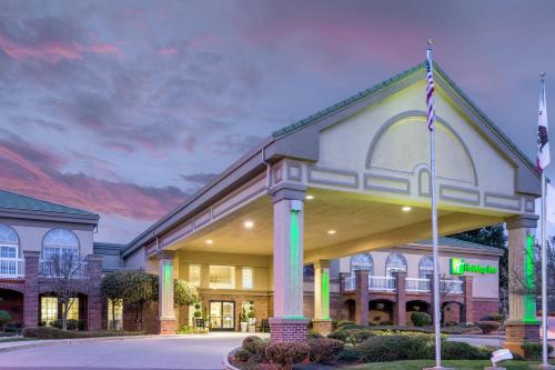 Holiday Inn Auburn Ihg Hotel 