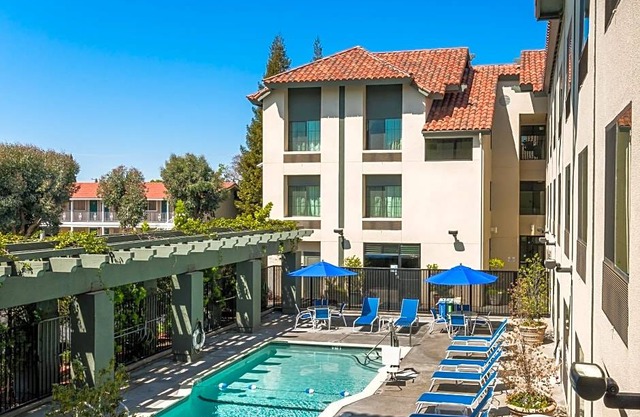 Holiday Inn Express Hotel &Suites Santa Clara-Silicon Valley, an IHG Hotel