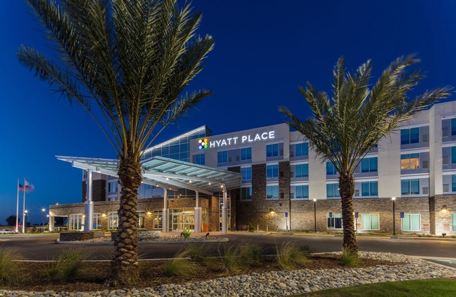 Hyatt Place Delano
