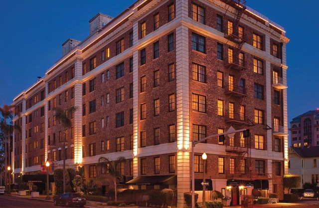 Booking Worldmark Inn At The Park 