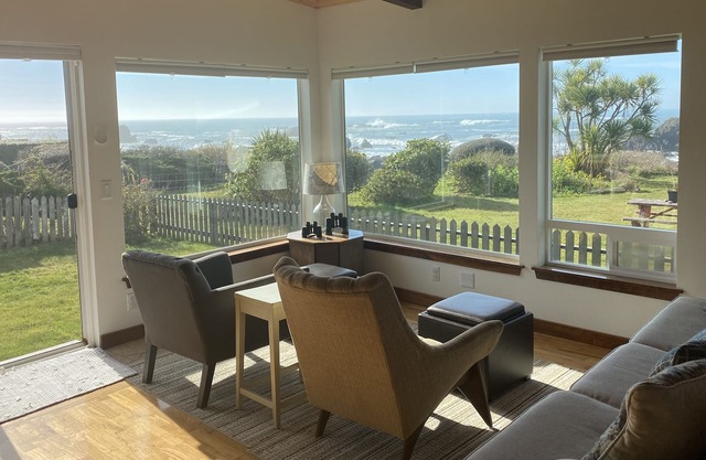 Newly Renovated Oceanfront Beach House