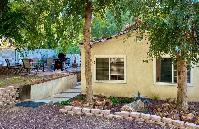 Red Rock Riding Ranch House #1