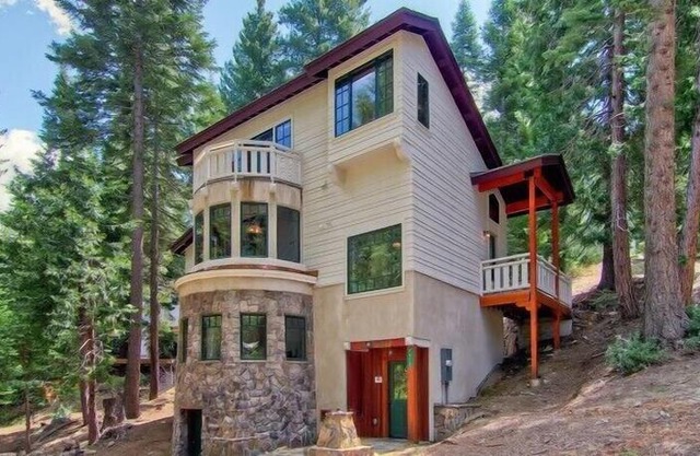 Scenic Wonder Ahwahnichi Lodge 3 Bedroom