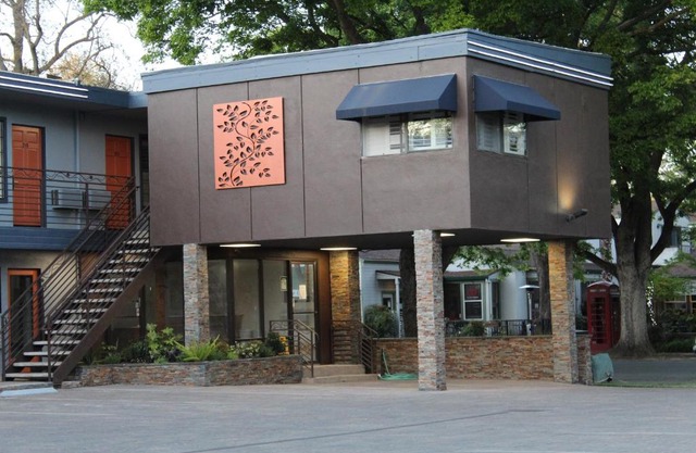 The Vine Inn Davis 
