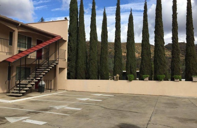 The Yosemite Inn