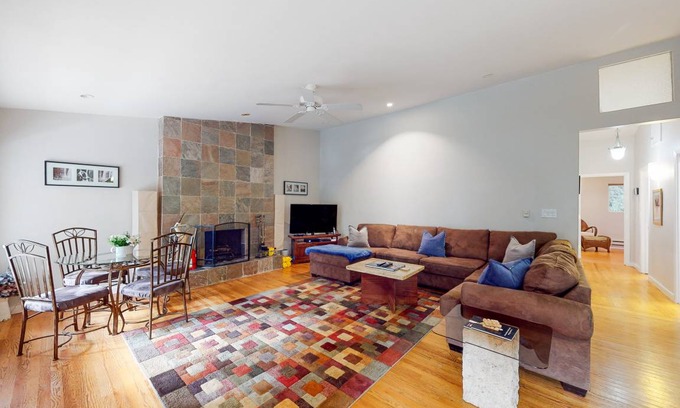 Rio Nido House | 112 m² House ∙ 3 bedrooms ∙ 6 guests