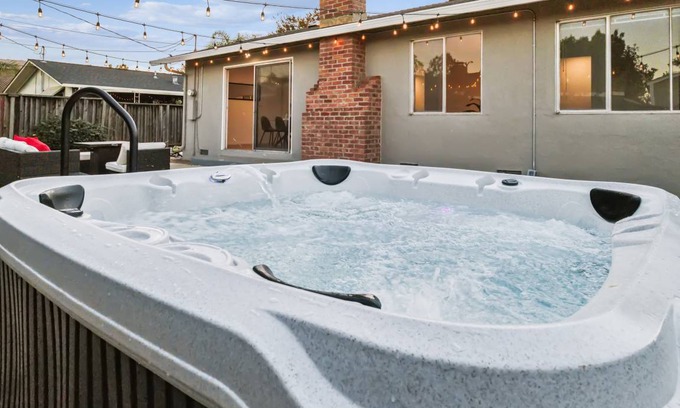 Little Branham - Rosswood House | 116 m² House ∙ 3 bedrooms ∙ 6 guests
