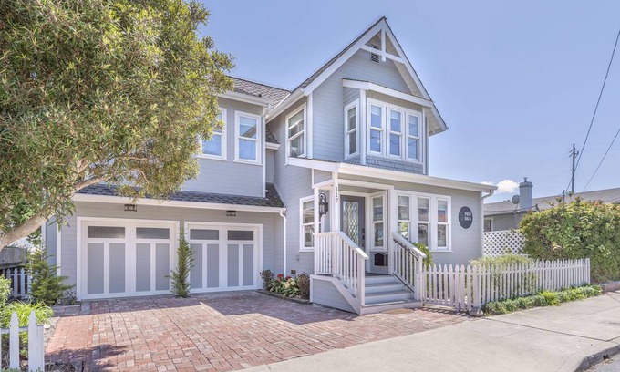 Pacific Grove House | 178 m² House ∙ 3 bedrooms ∙ 6 guests