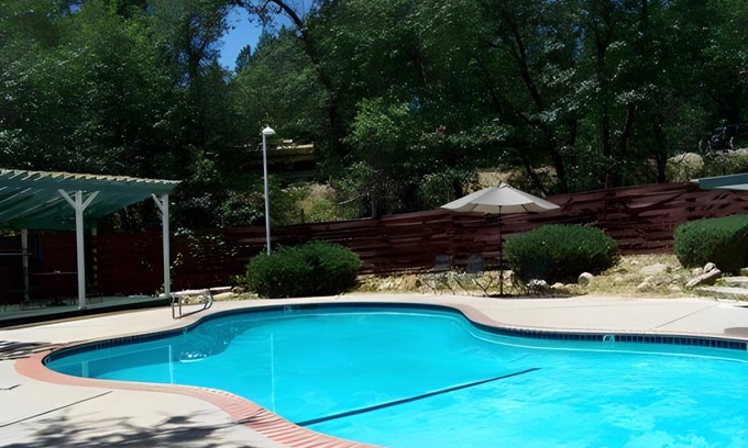 Cedar Ridge Hotel | 19 m² Motel ∙ 5 guests
