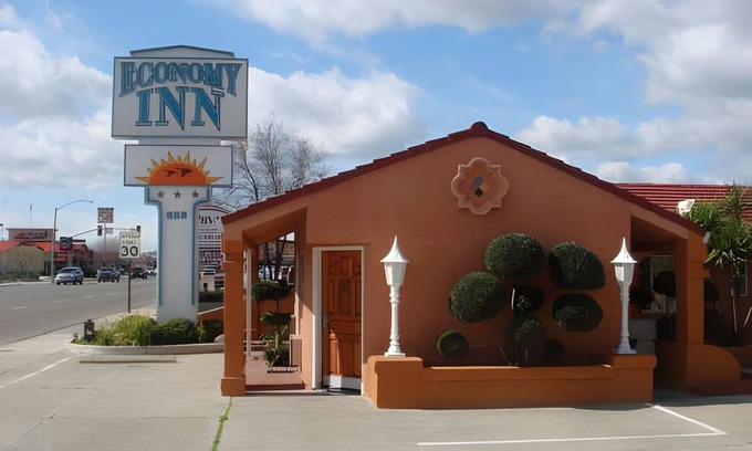 Los Banos Hotel | 20 m² Motel ∙ 127 guests
