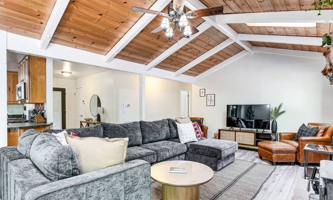 Glencoe House | 200 m² House ∙ 4 bedrooms ∙ 12 guests