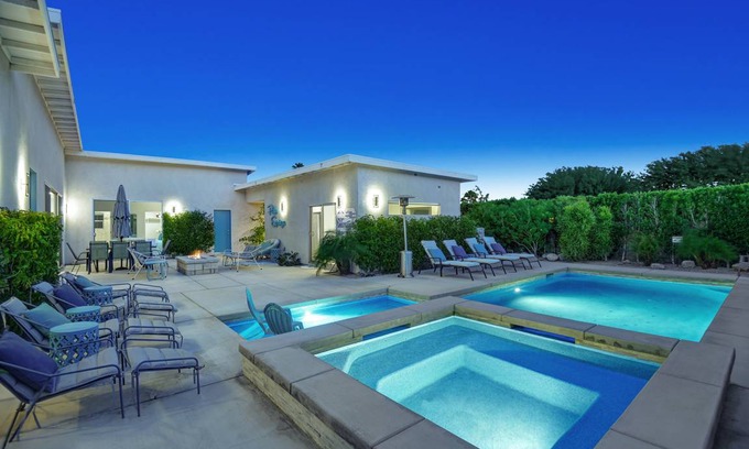 Desert Park Estates House | 211 m² House ∙ 4 bedrooms ∙ 8 guests