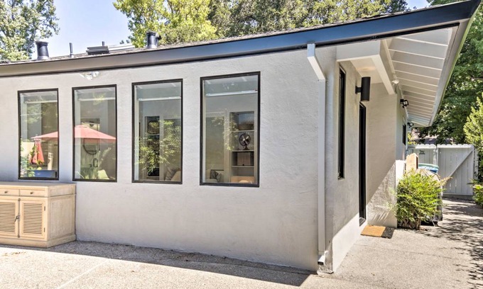Linfield Oaks Apartment | 23 m² Apartment ∙ 2 guests