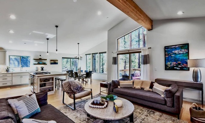Mountain View Estates House | 234 m² House ∙ 4 bedrooms ∙ 8 guests